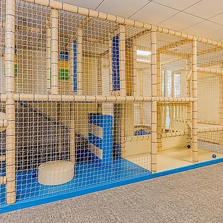 Vacationclub - Port 506 קולובז'ג